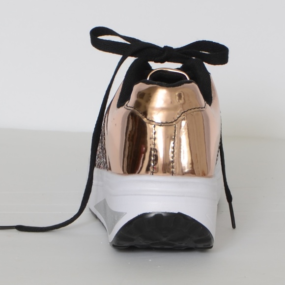 **Rose Gold Glitter Sneaker** Size 30/5 NWOT - Picture 4 of 7